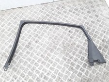 Porte arrière et accessoires Infiniti M30