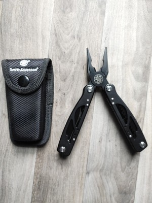 Smith & Wesson Multi-Tool With Spring Loaded Pliers Nylon Sheath