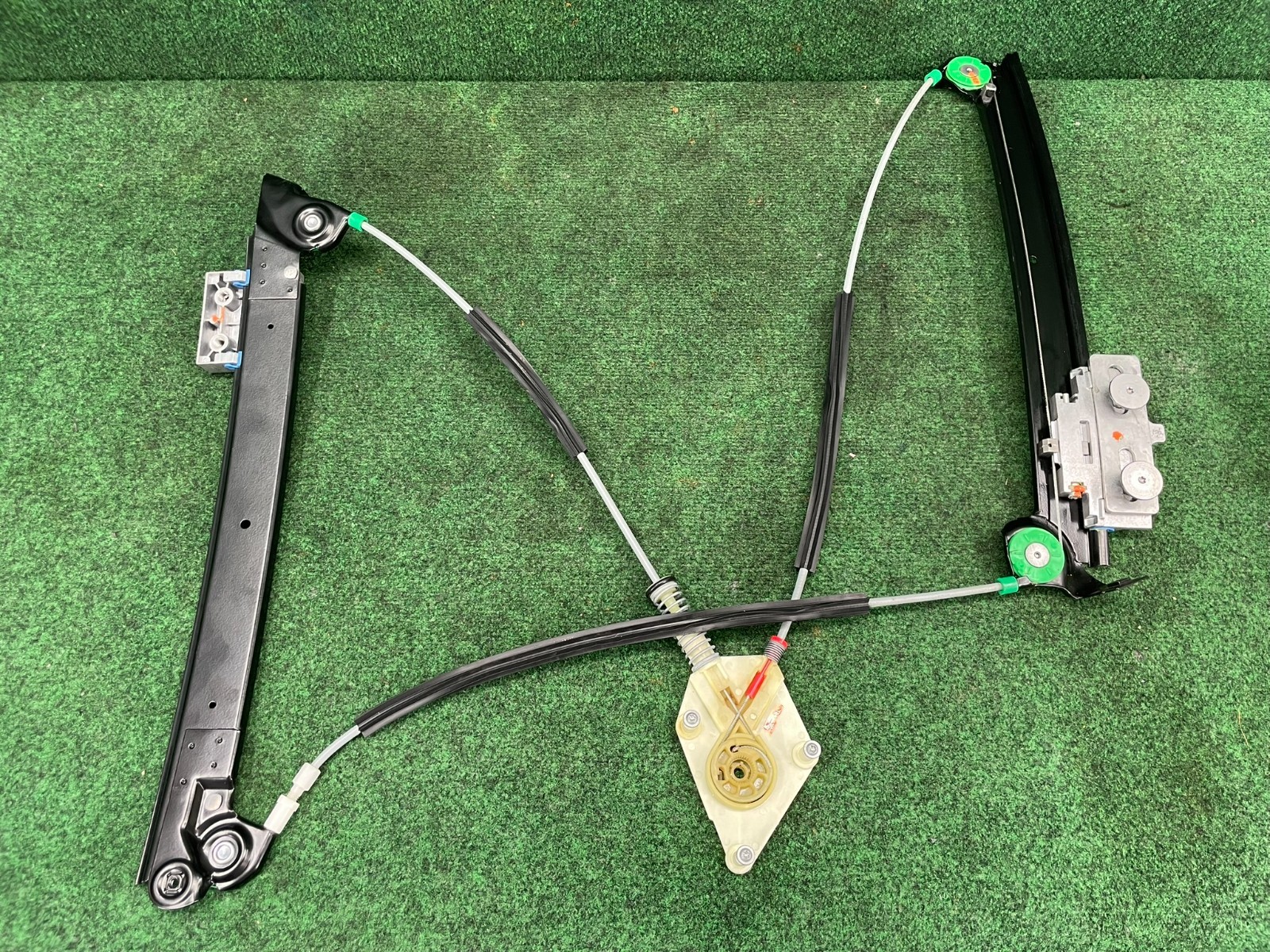 🛑 2007-2018 Bentley Continental GTC Front Left Driver Side Window Regulator OEM