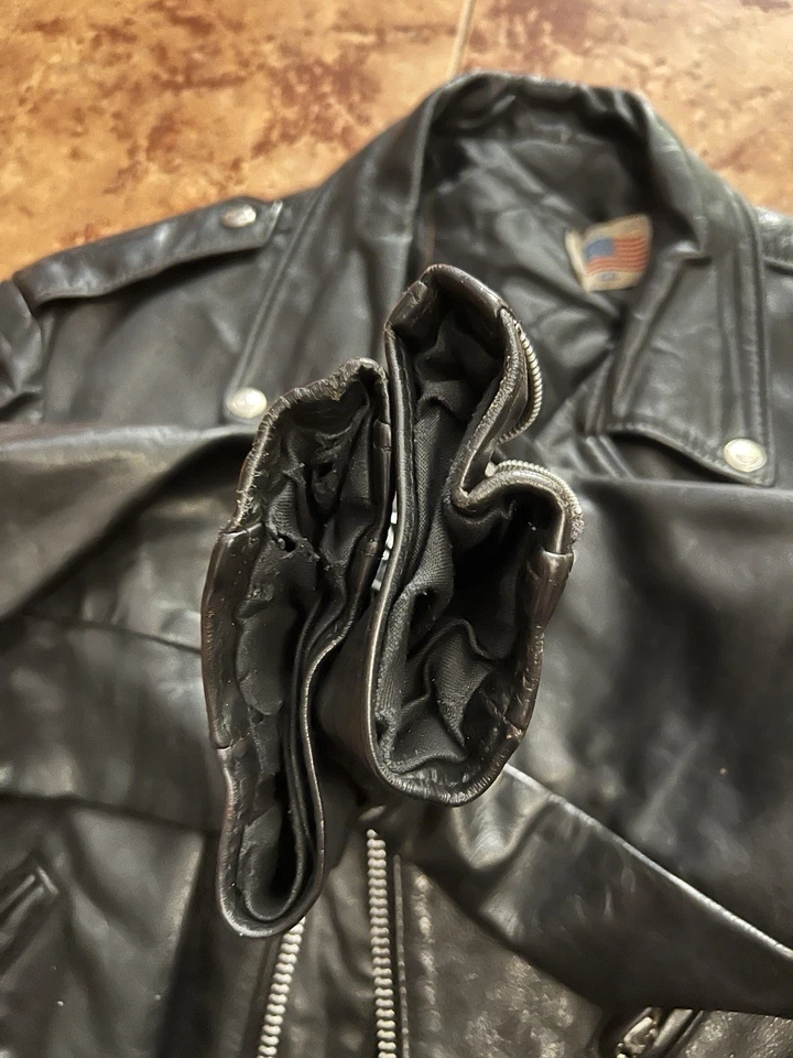 SCHOTT Perfecto Black Motorcycle Leather Jacket Vintage 44 Great Aged Patina - Imagen 3 de 4