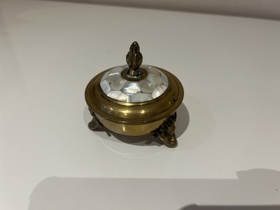 Viktorianische antike Schmuckschatulle aus Perlmutt und Messing