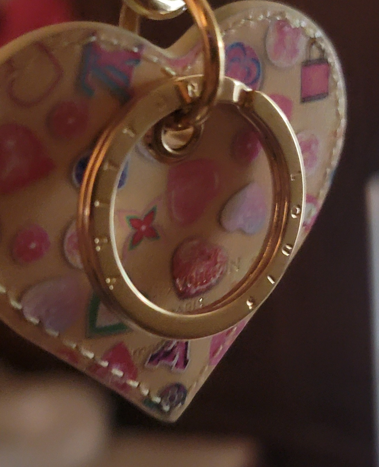 LOUIS VUITTON  Love Lock Heart Keyring/Bag Charm Monogram Vernis Leather image 4
