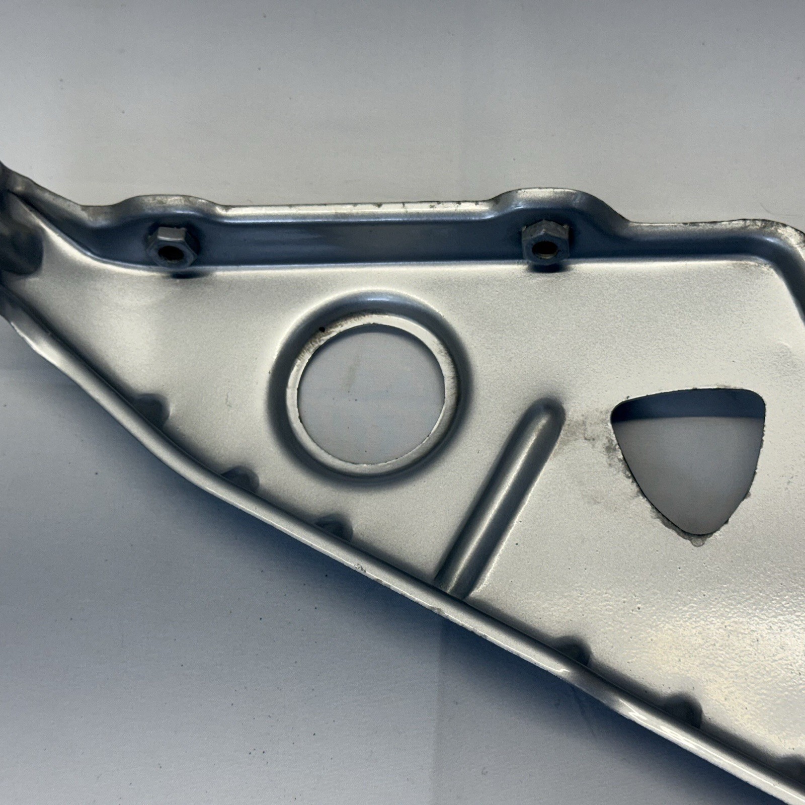 Maserati Quattroporte M139 Front Right Side Headlight Support Bracket OEM 03-08