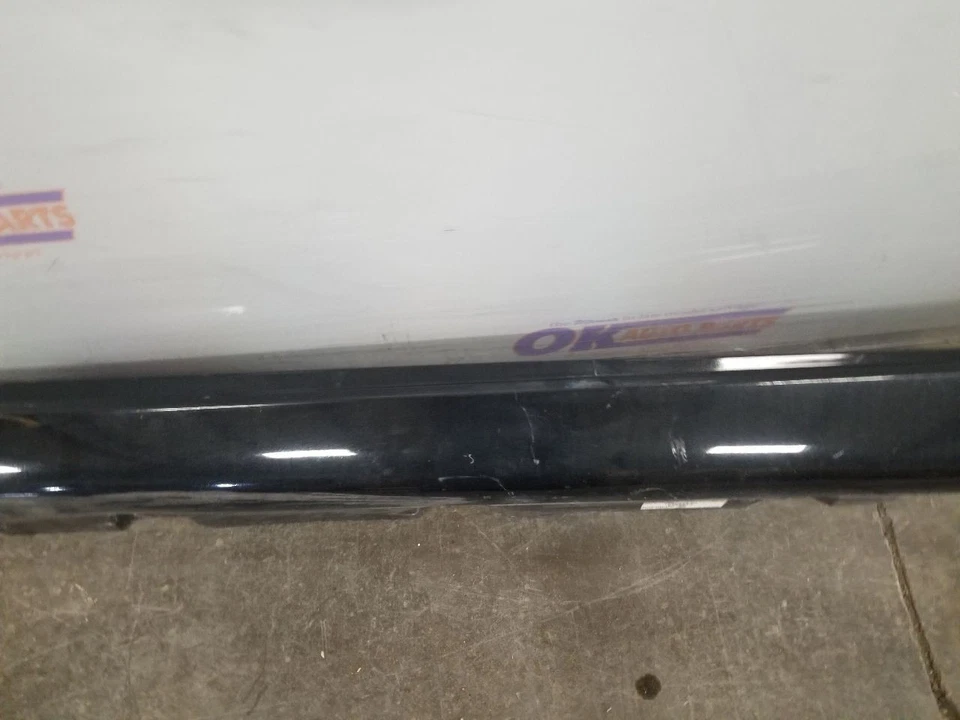 10 2010 BMW 550I GT ROCKER PANEL MOULDING LEFT DRIVER BLACK  - Image 4 of 4
