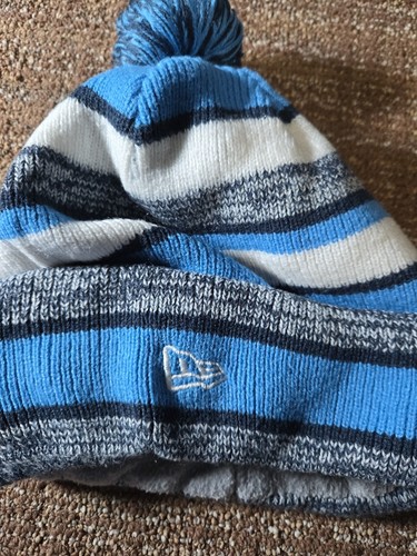 Los Angeles Chargers NFL Blue White New Era Knit Pom Beanie - Picture 3 of 7