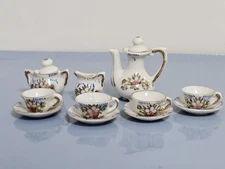VTG Miniature Porcelain Tea Set Roses Japan 4 Cup Saucer Tea Pot Creamer Sugar
