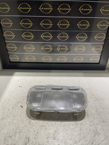 Peugeot 407 SW Bj.2005 Innenraumleuchte Innenleuchte PBTPGF302 N2859