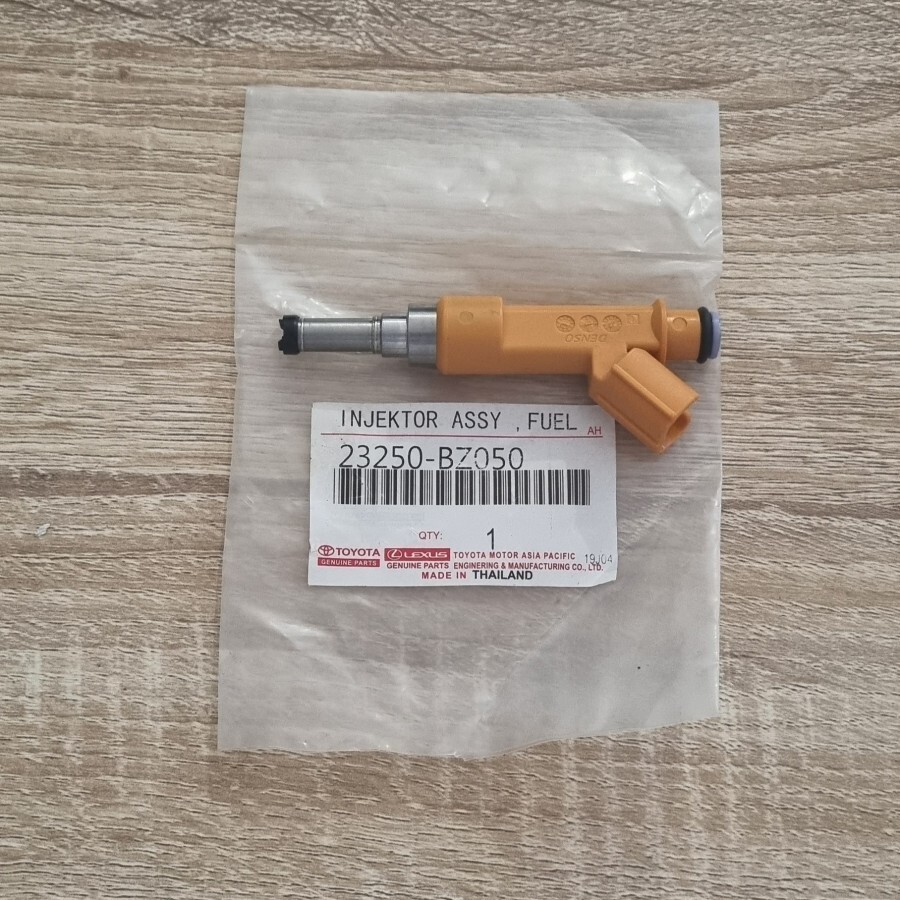 Fuel Injector for Camry Solara 3.0 23250-BZ050 NEW Made In