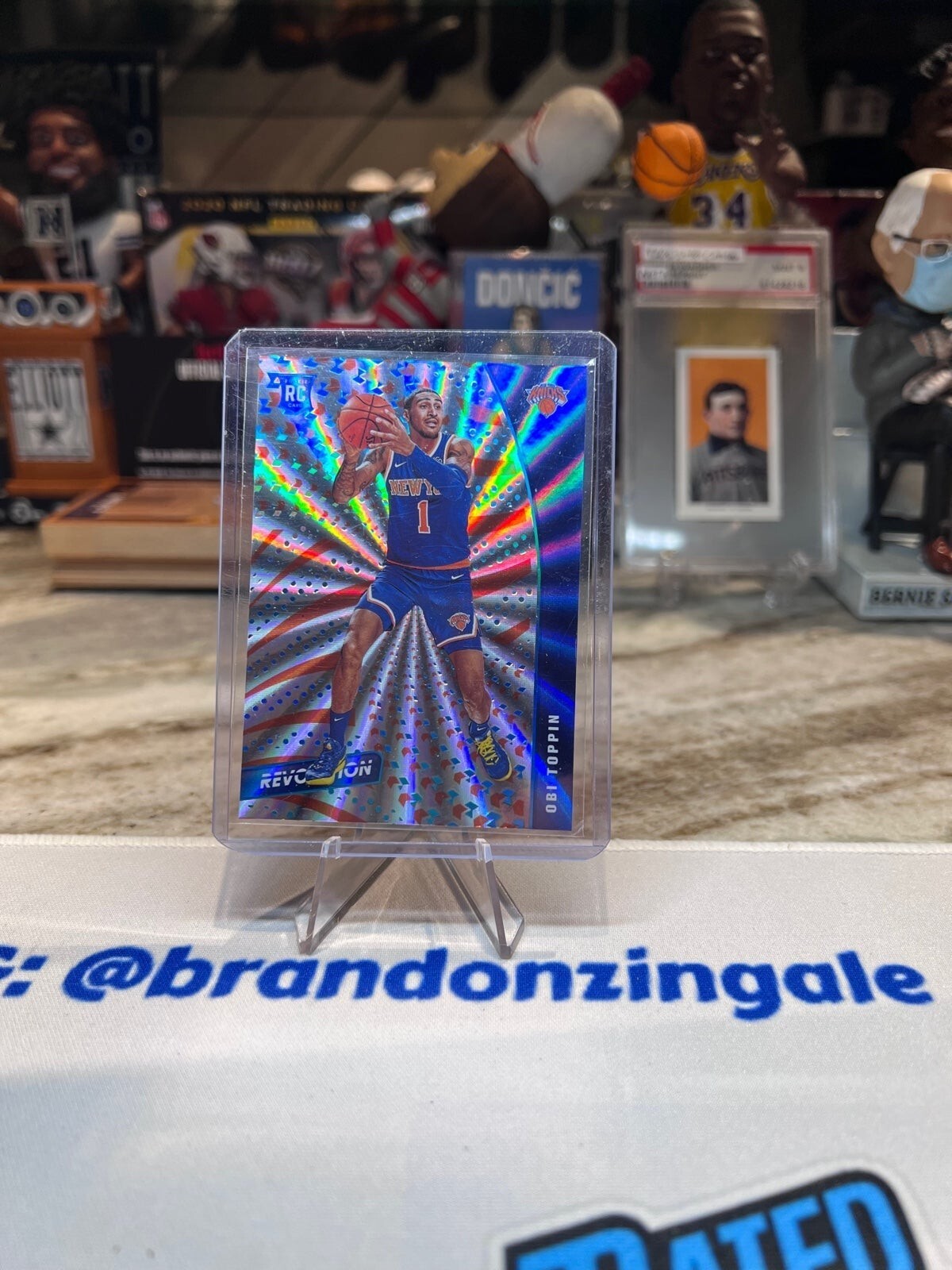 2020-21 Panini Revolution Obi Toppin Rookie 42/75 Sunburst! Knicks