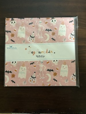 RILEY BLAKE Layer Cake - 42 10  Squares HEY PUMPKIN By My Mind s Eye