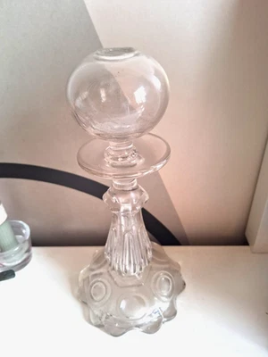 ANCIENE LAMPE A HUILE DENTELLIÈRE VERRE  XIXEME COLLECTION OBJET NAPOLEON III - Photo 1/4