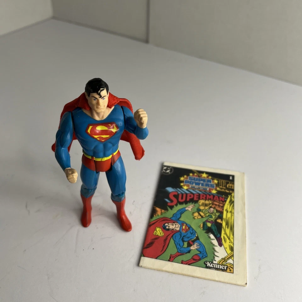Figura Completa DC Super Powers Superman Vintage 4.75" con Mini Cómic 1984 Foto 2 de 4