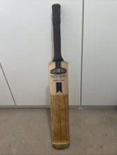 Newberry handmade series one cricket bat