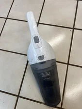 BLACK+DECKER HNVC215B10 White Cordless Handheld Vacuum Cleaner