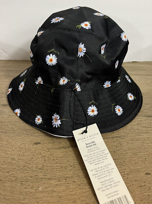 NWT Alice+Olivia Womens Black/White Floral Reversible Bucket 