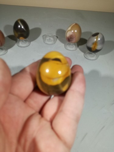 40mm Crystal Gemstone Egg, Howlite, Obsidian, Lepidolite, Rose Quartz With Stand - Picture 44 of 106