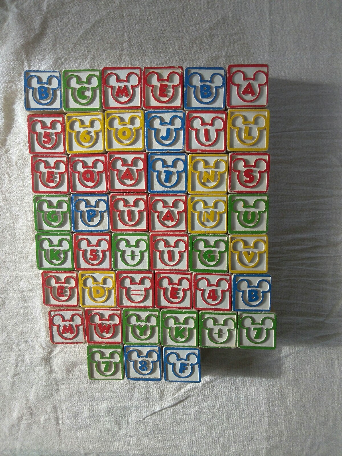 mickey mouse stacking blocks