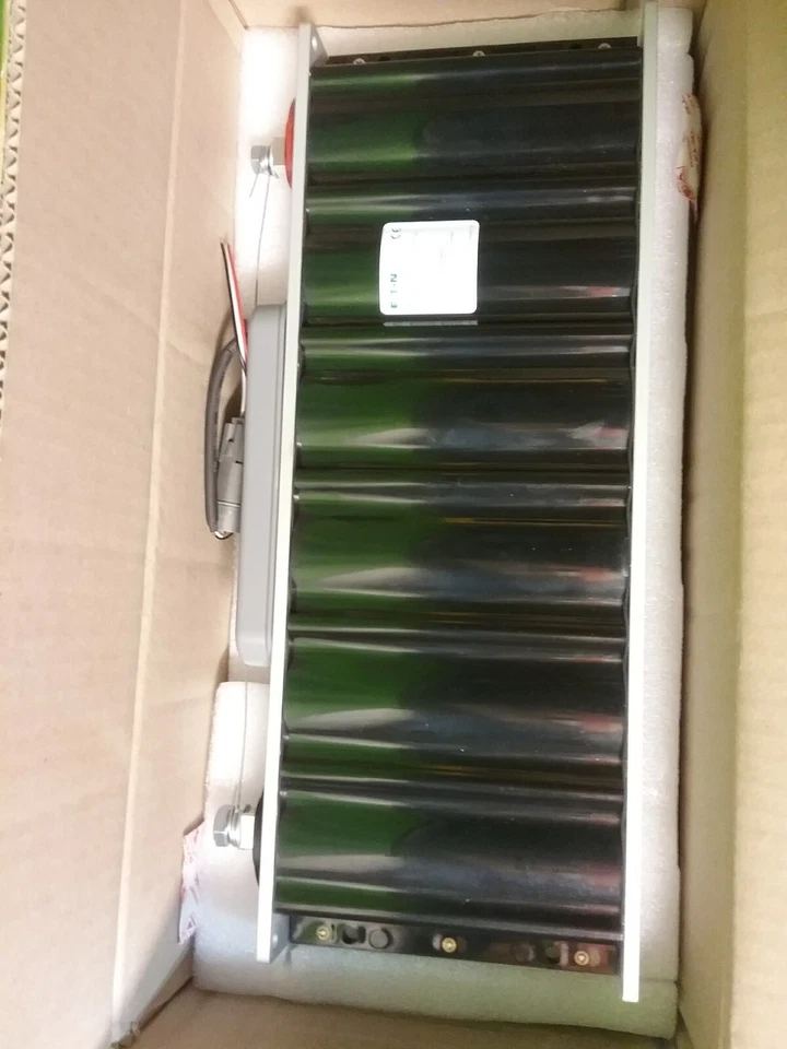 Supercondensador EATON- XLR-16R2507-R Foto 4 de 4