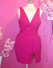WOMEN FUSHIA V NECK SLEEVELESS SPLIT FRONT MINI DRESS ( SIZE UK14 )