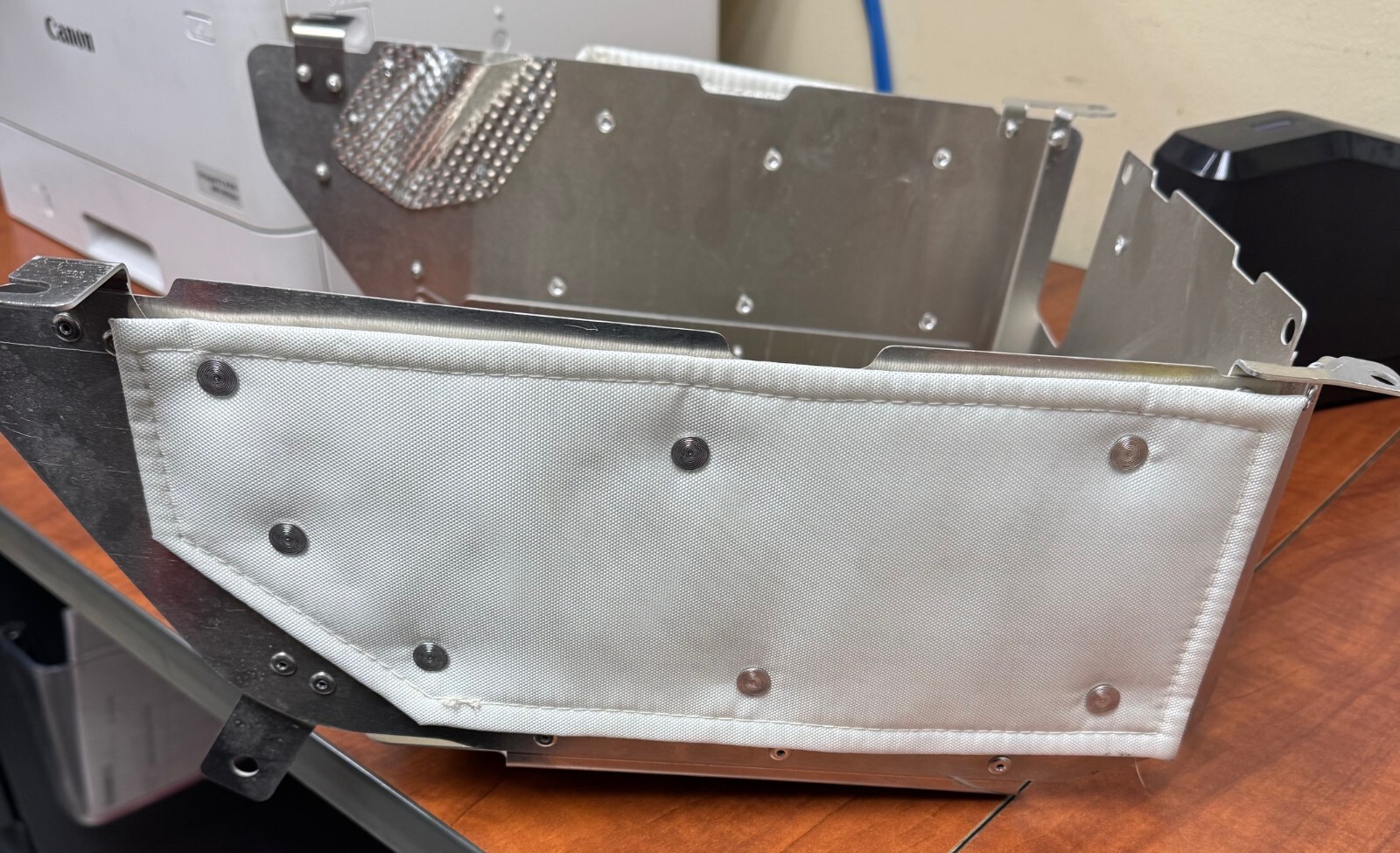 000865356 Ferrari SF90 Inverter Sheild