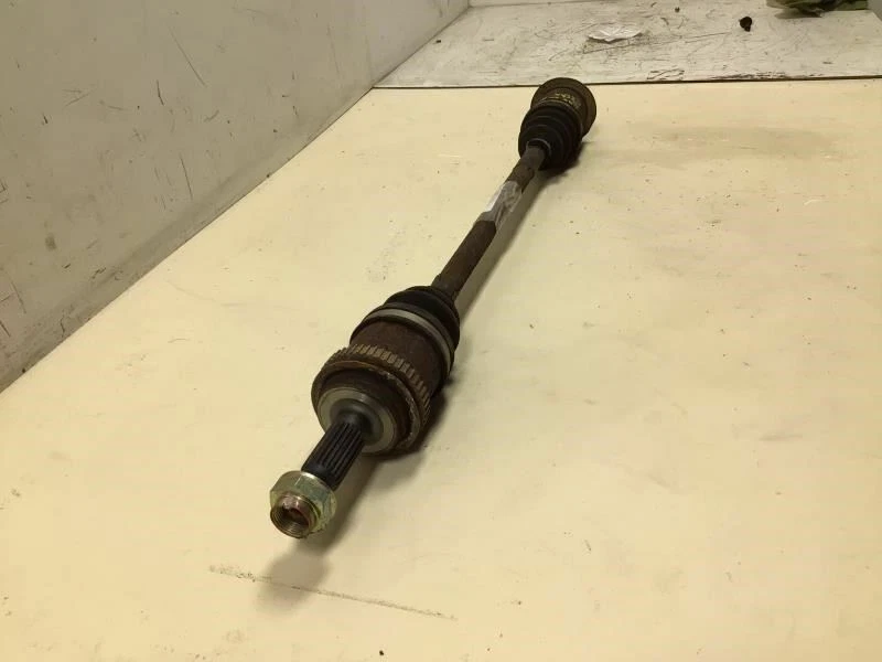 Honda CR-V EX 1997 2001 eje trasero derecho con ABS OEM+ Foto 2 de 4