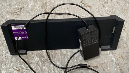 GENUINE  MICROSOFT SURFACE PRO 3 & 4  DOCKING STATION Model # 1664 with PSU
