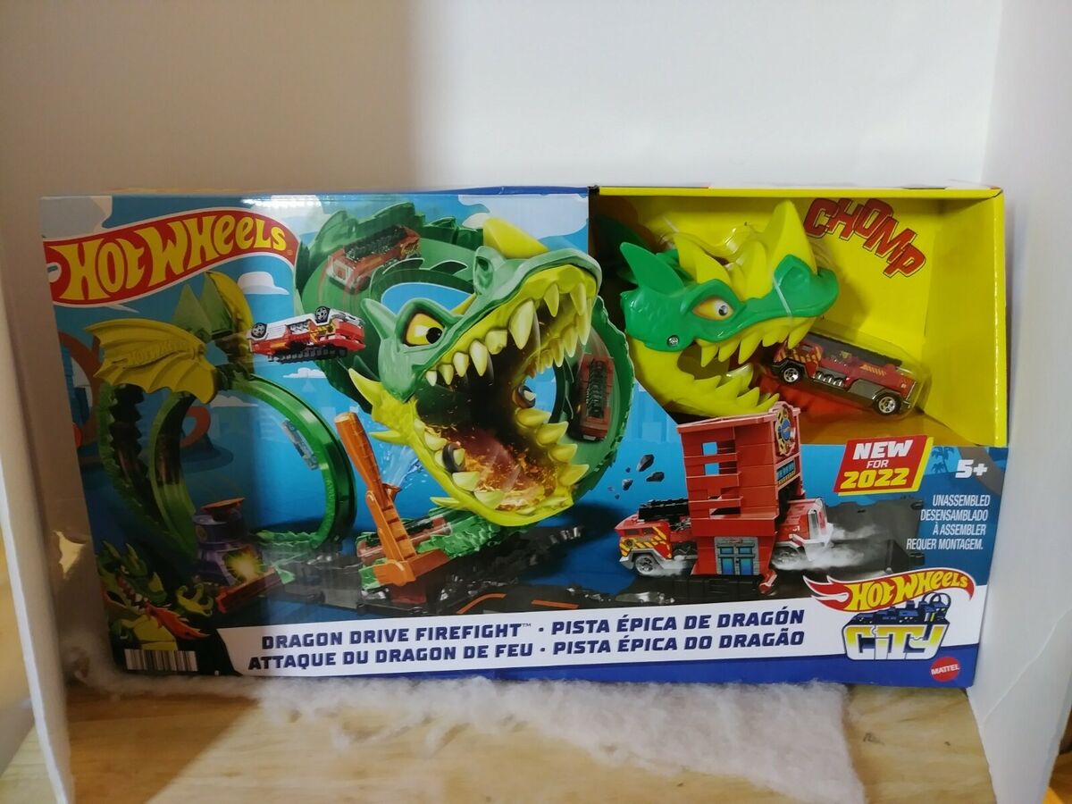 Hot wheels Dragon Drive Firefight Playset And Car Multicolor