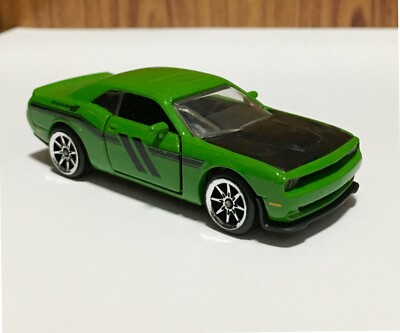 Majorette Dodge Challenger SRT Hellcat Green / Black Stripes 8S 1