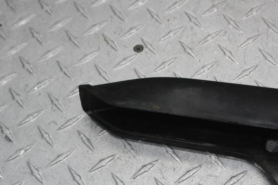 1991 YAMAHA XT350 CAPA DE CORRENTE ESTOJO GAURD FABRICANTE DE EQUIPAMENTO ORIGINAL - Imagem 3 de 4