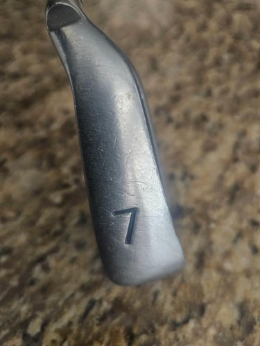 Nice Cond RH PING G25 Black Dot 7 Iron with an AWT 2.0 Regular-Flex Steel Shaft - Picture 9 of 14