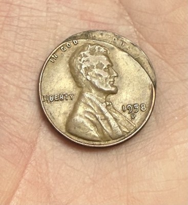 COLLECTORS ITEM! 1958-D ERROR PENNY  NICE D4.3