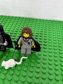 LEGO 4709 Harry Potter Hogwarts Castle -Minifigures hp005 hp002 hp012 Snape