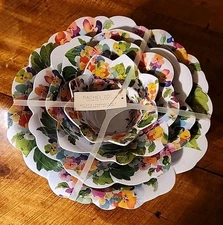 Rachel Zoe Set of 4 Floral Pansy Flowers Melamine Nesting Serving Bowls