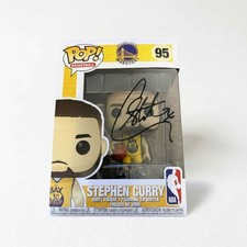 Stephen Curry Rookie Cards and Autograph Memorabilia Guide 7