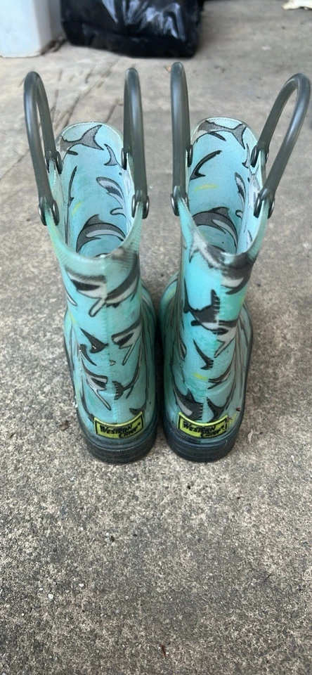 Botas de lluvia Western Chief Kids Tropic Shark, iluminadas, verde azulado, talla 10 Foto 3 de 4