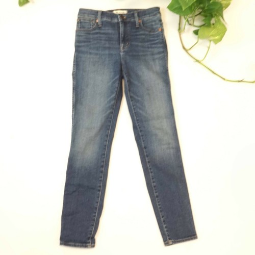 High-Rise Skinny Jeans 