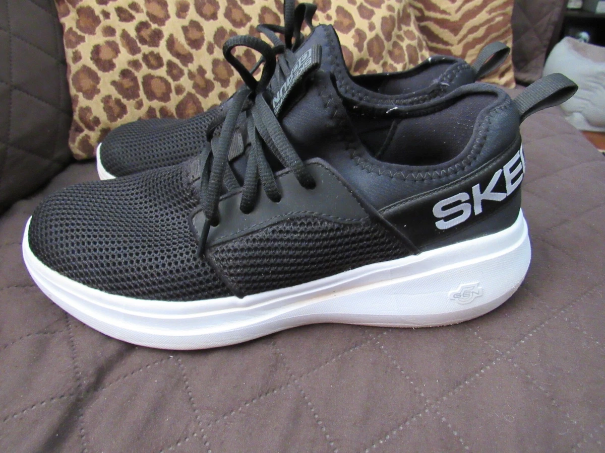 Skechers air cooled clearance valor