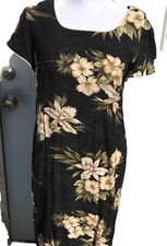 Vtg YOUNG HAWAII Black Hawaiian Floral Print DRESS Women’s Small Tiki Beach USA