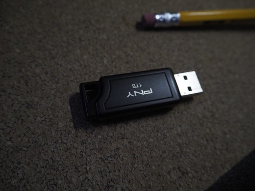 PNY 1TB Pro Elite V3 USB 3.2 Gen 2 Flash Drive - P-FD1TBPROV3-GE - Picture 8 of 11