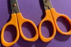 Lot of 4 Vintage Scissors. Germany , Hong Kong & USA.  2 Orange w/Mini Handles. — photo 4