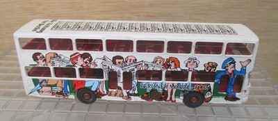 WIKING 1:87: Berliner DD-Bus Sondermodell ''Berliner Morgenpost''
