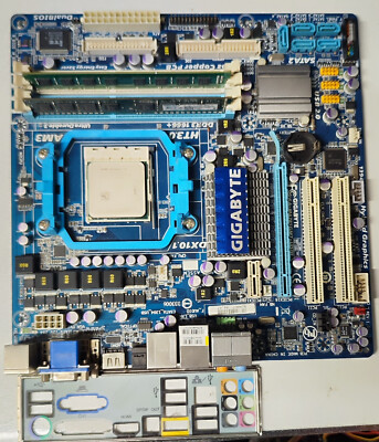Gigabyte GA-MA785GMT-UD2H | AMD Athlon II X2 240 | 4GB DDR3 RAM | Socket AM3