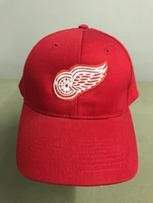 Drew Pearson Marketing Detroit Red Wings Adjustable Hat NWT