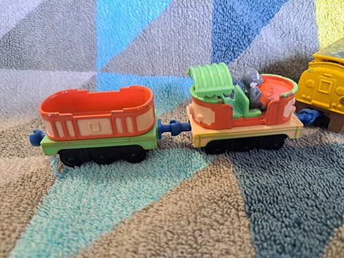 Mtambo Diecast - Mtambo with Safari Cars Chuggington - 2010 Learning Curve - Picture 8 of 13