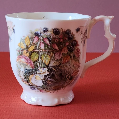 Brambly Hedge- Autumn Beaker Tea Cup-Royal Doulton-  Vintage 1983- Jill Barklem