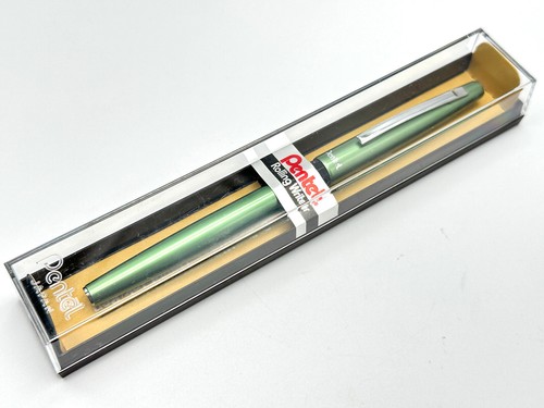 c1980 NOS PENTEL JAPAN GREEN ALUMINUM CUSHIONED BALL TIP ROLLING WRITER PEN