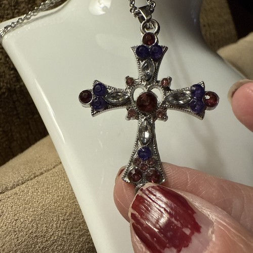 Beautiful Silver Cross With Multi Colored Crystals Pendant Necklace - Picture 5 of 6