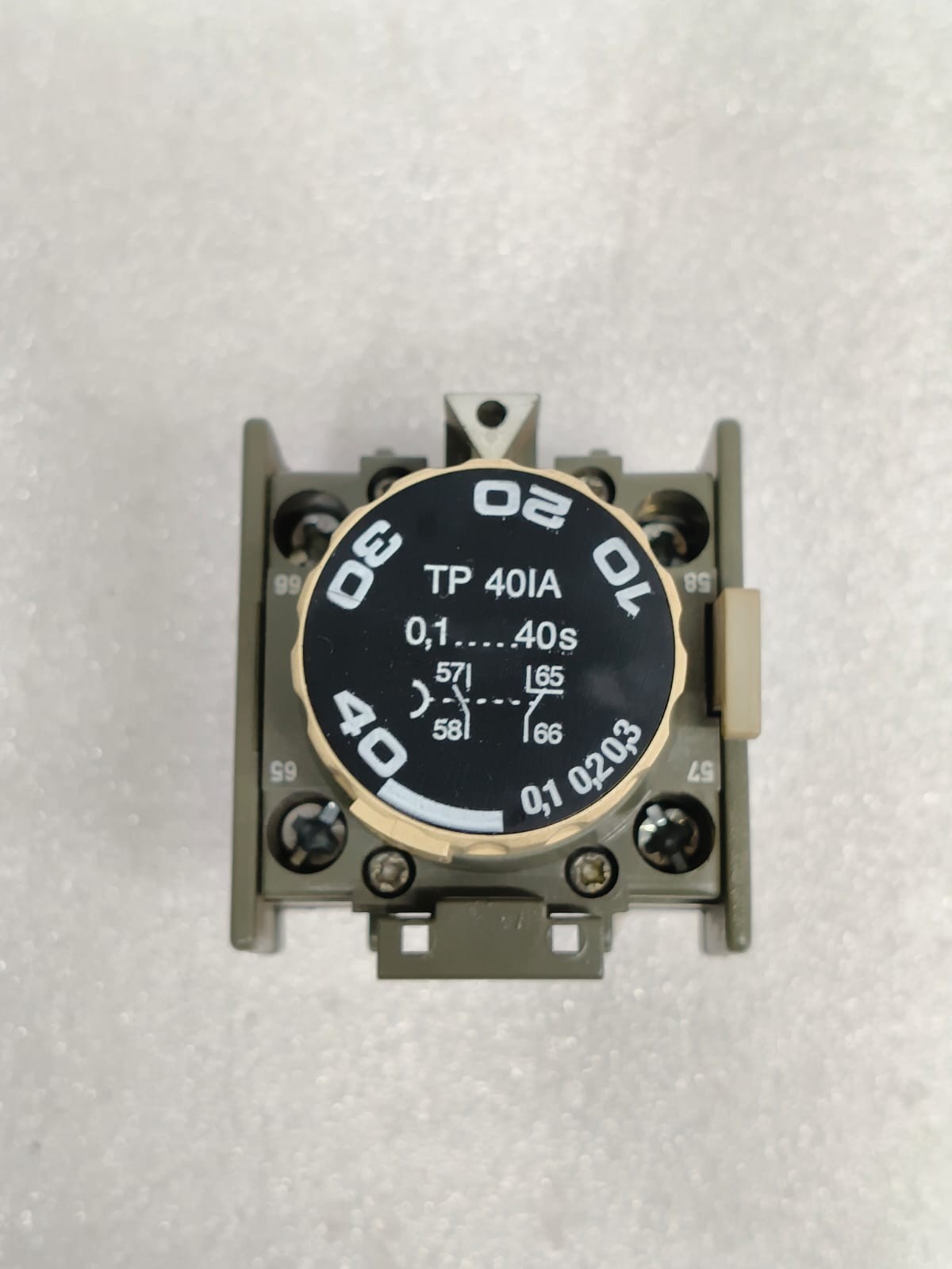 NEW ABB TP40IA ADD ON CONTACTOR TIMER TIMING 0.1S-40S FAST SHIPPING