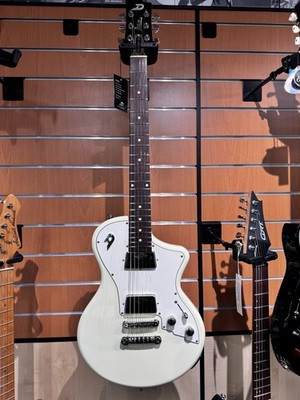 Duesenberg Julietta Vintage White
