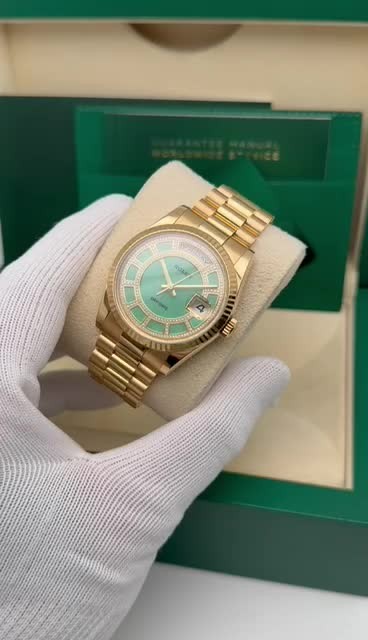 Rolex Day-Date 36 118238 18k Yellow Gold Carousel Green Jade